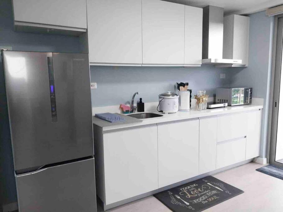 1Bedroom Unit At Azure North With Netflix Up To 6Pax سان فيرناندو المظهر الخارجي الصورة