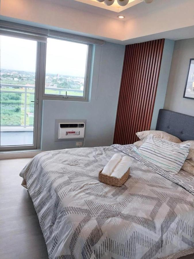 1Bedroom Unit At Azure North With Netflix Up To 6Pax سان فيرناندو المظهر الخارجي الصورة